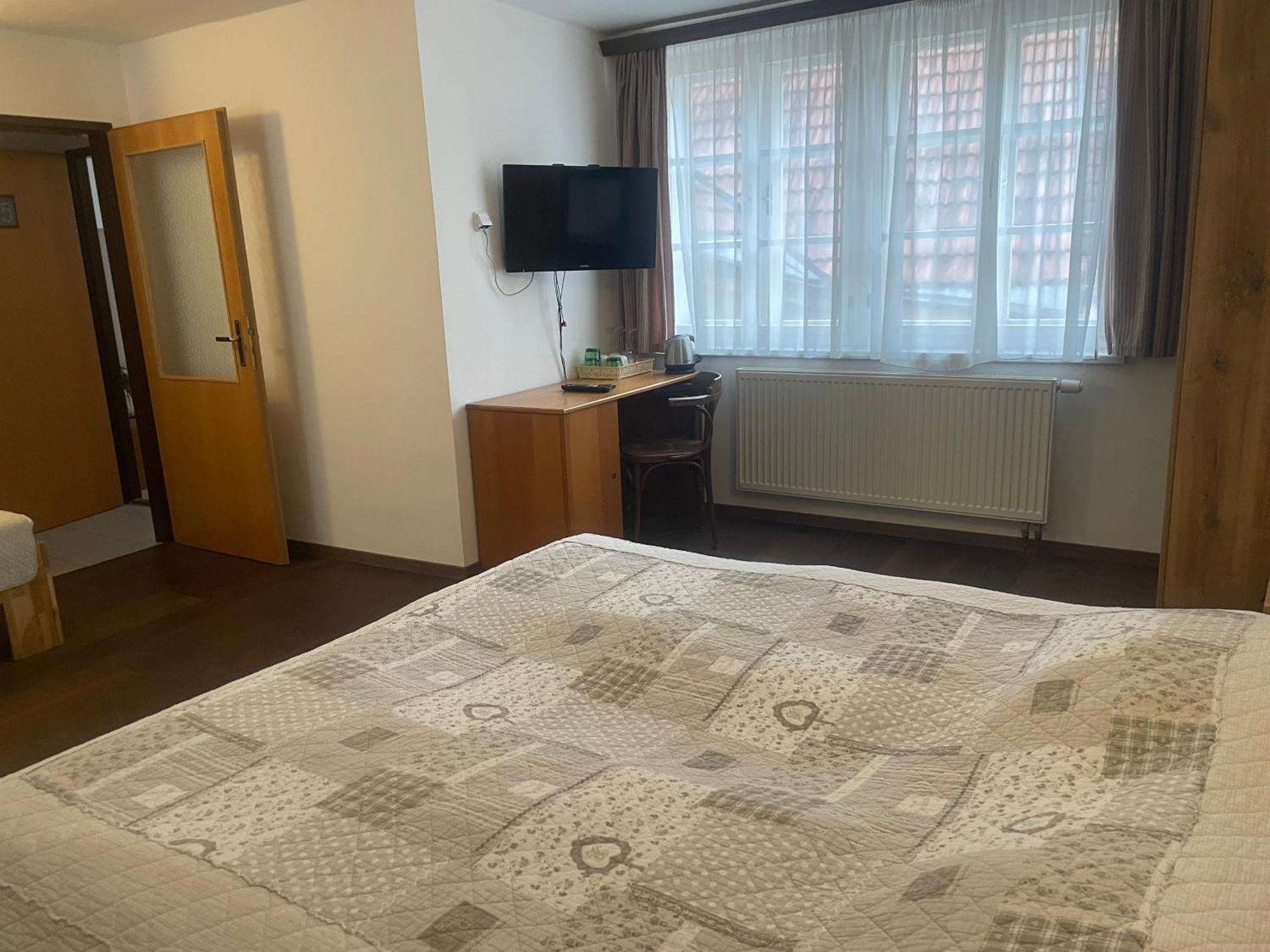 Penzion Bohemia Ceske Budejovice Ngoại thất bức ảnh