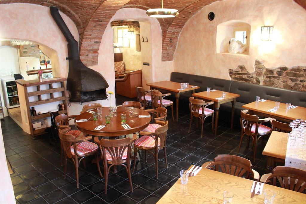 Penzion Bohemia Ceske Budejovice Ngoại thất bức ảnh