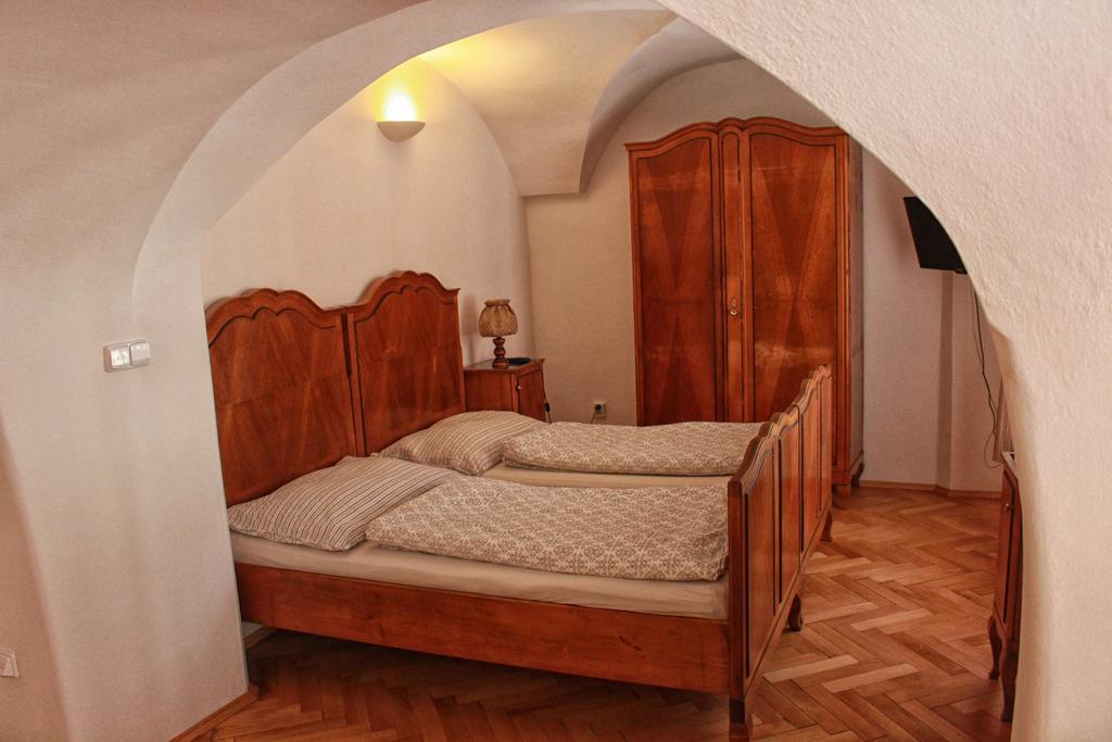 Penzion Bohemia Ceske Budejovice Ngoại thất bức ảnh